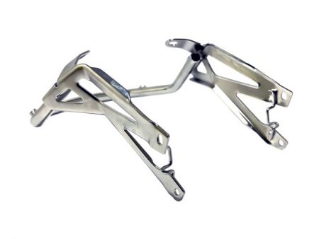Custom Pipe Bending Bracket for Motorcycle Windshields - Stainless steel motorcycle windshield bracket: pipe bending and surface finishing.